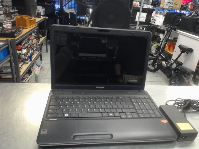 Laptop toshiba + chargeur