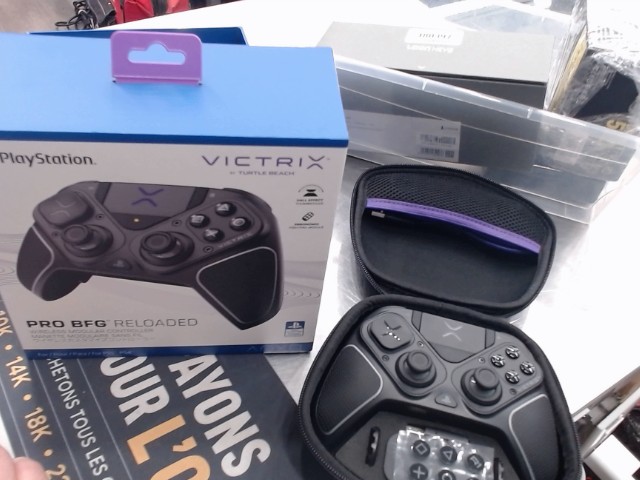 Manette ps5+acc+bo+etui