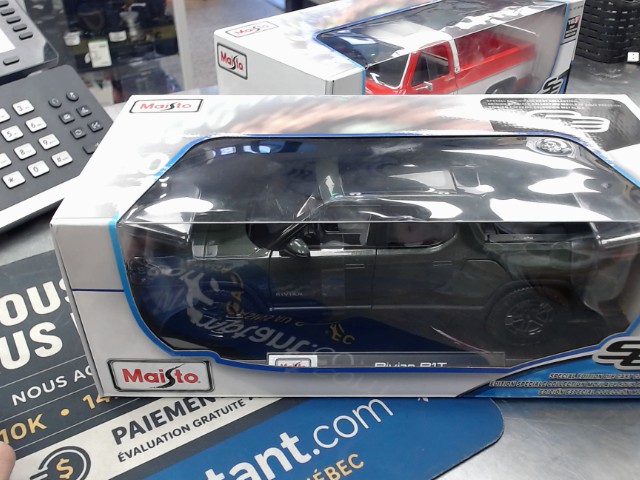 Toy car rivian r1t