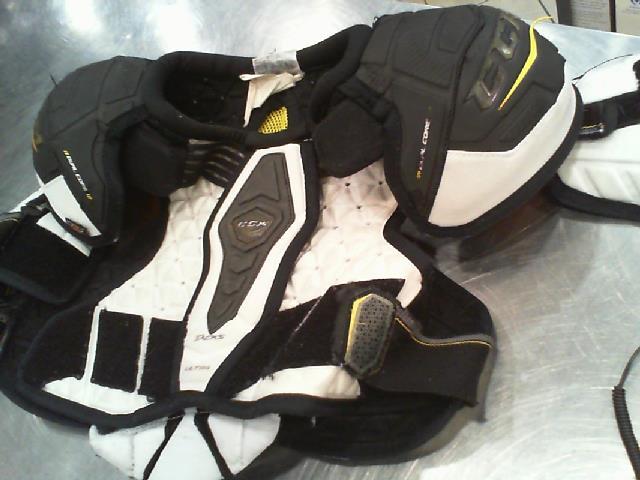 Plastron ccm