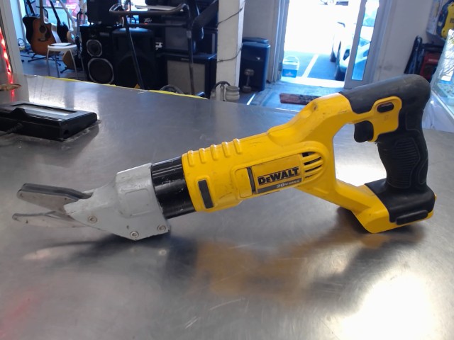 Dewaltr shears