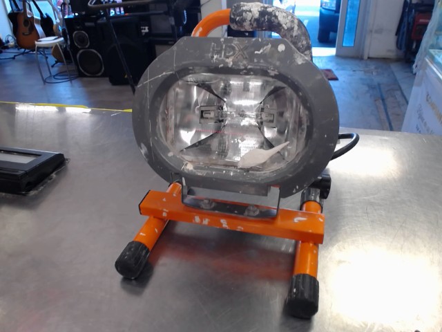 Lumiere de chantier
