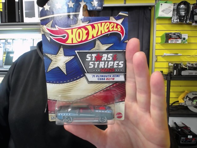 Hotwheels stars stripes 71 cuda
