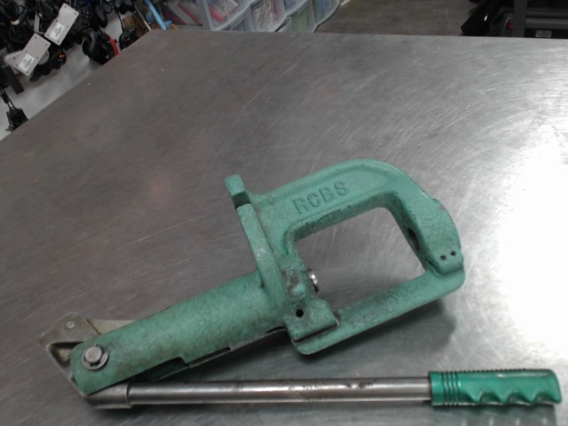 Reloading press
