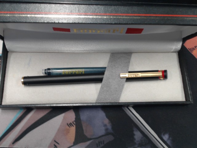 Ferarri formula pen black fountain pen
