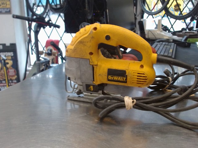 Jigsaw dewalt
