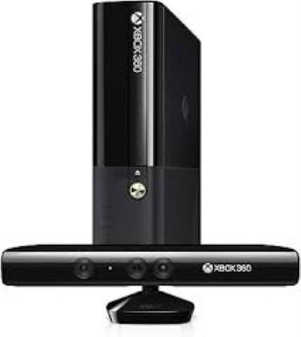 Xbox 360 e avec fils+kinect