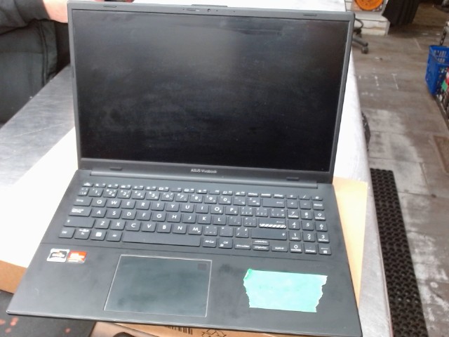 Asus vivobook go 15 dans boite