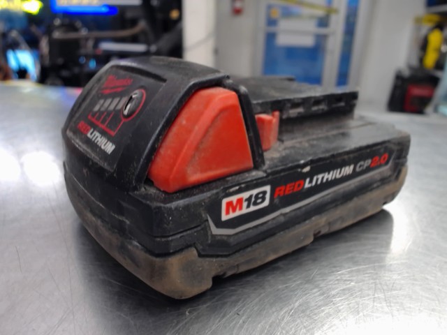 Batterie 2.0ah milwaukee *dsac dewalt*