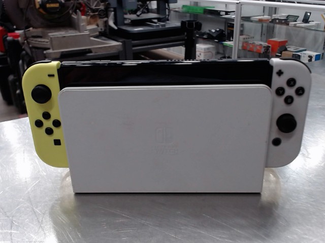 Switch oled + dock+ chrg+case