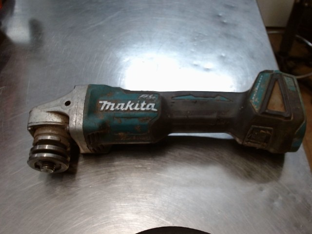 Grinder makita a batterie