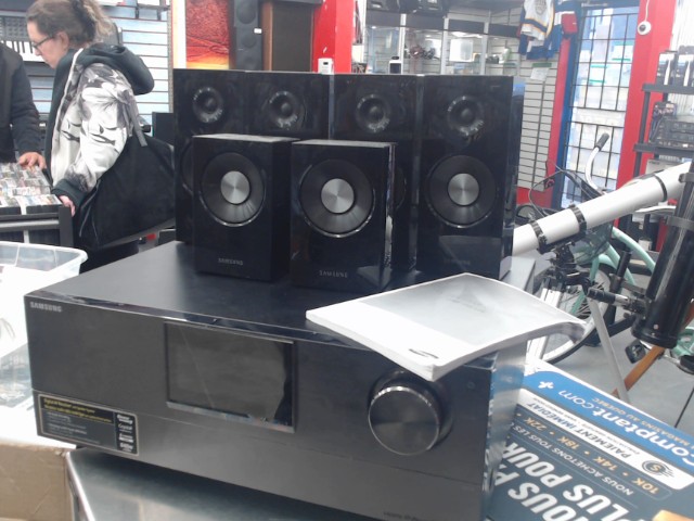 Recepteur audio hd avec 6 speakers