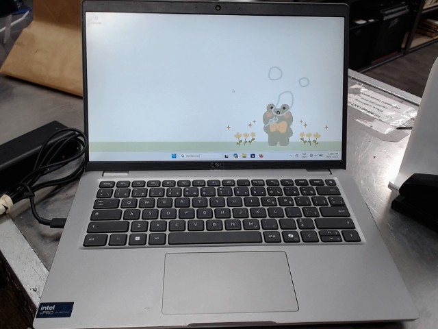 Laptop intel ultra 7 16gb ram 239 ssd