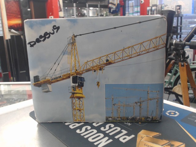 Grue miniature de collection