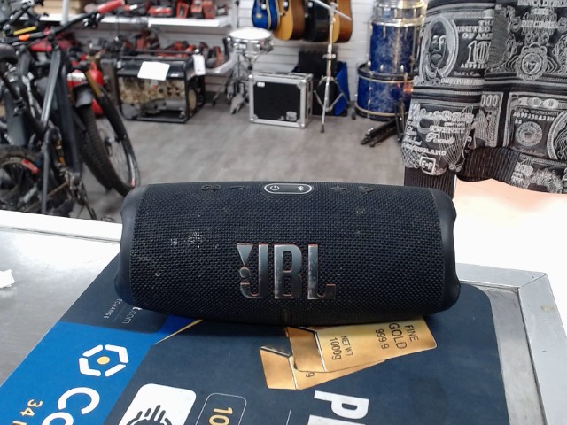 Speaker bluetooth portable