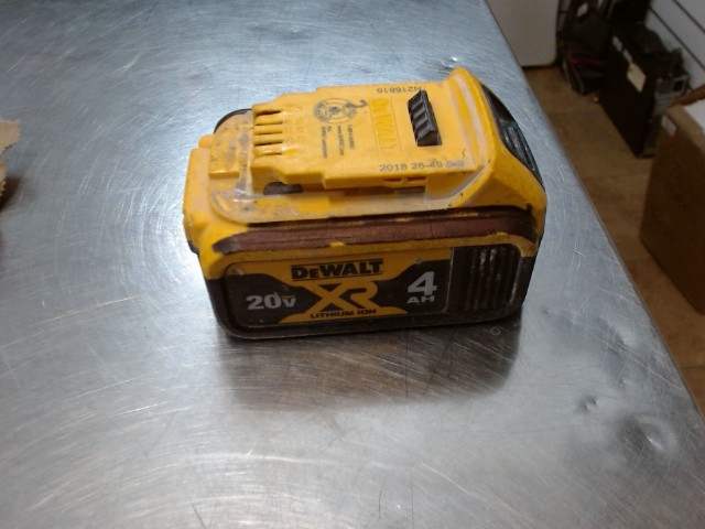 Batt dewalt 4ah
