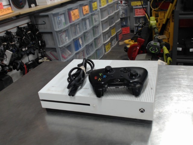 Console xbox one s+1 man+fil