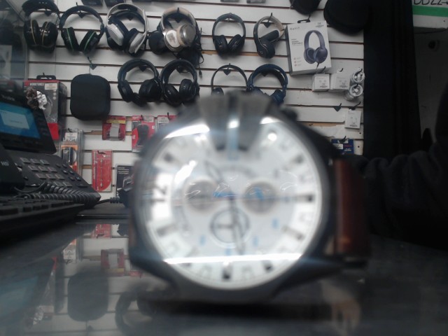Montre diesel blanche
