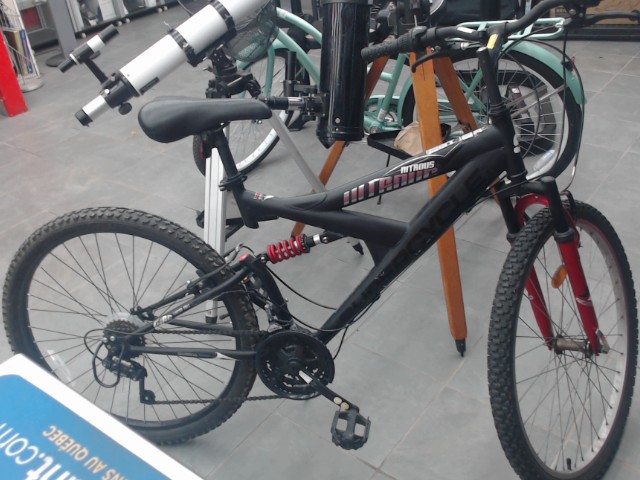 Velo de montagne a double sus.