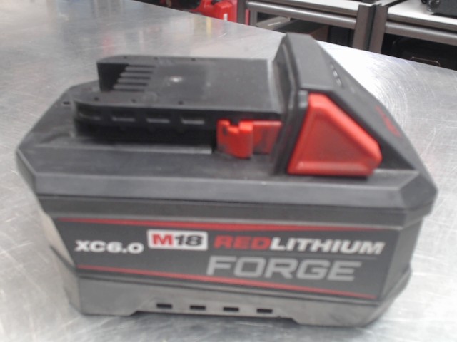 Batterie milwaukee xc6.0 m18 forge