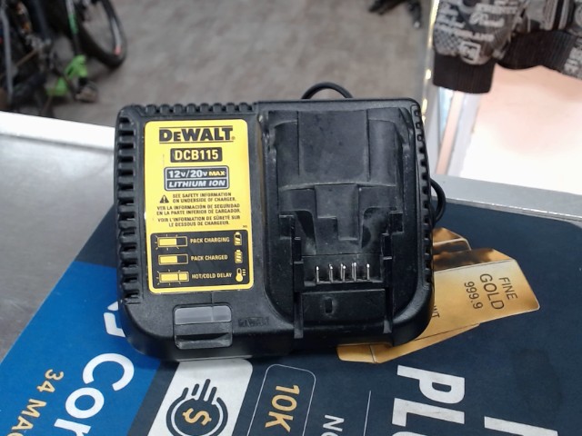 Chargeur batt reg