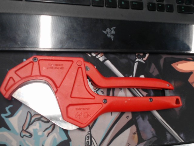 Milwaukee pipe cutter