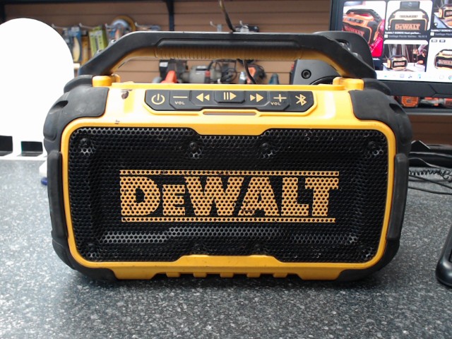 Boombox chantier dewalt