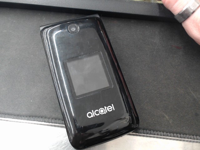 Alcatel 4044v modern flip phone