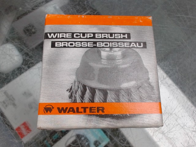Brosse-boisseau