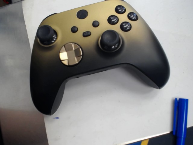 Manette xbox one gold