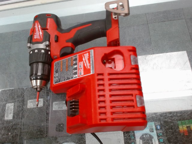 Drill + chargeur no batterie