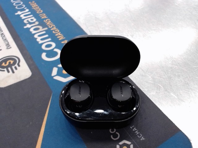 Wireless earbuds salle