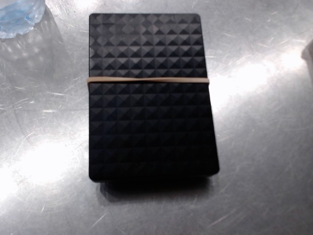 Hdd externe 2 tb+cable