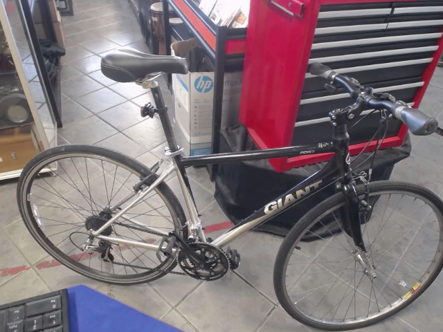 Velo hybride gris noir