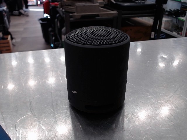 Speaker bluetooth