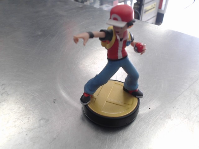 Figurine amiibo pokemon trainer