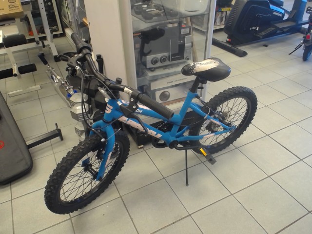 Velo enfant bleu