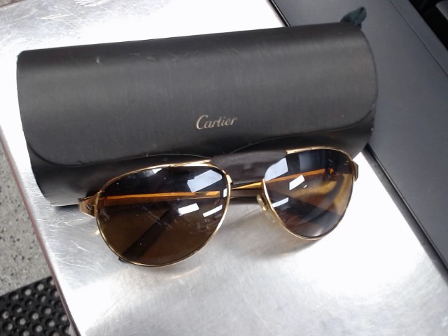 Lunette cartier santos dumont