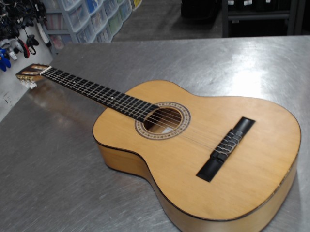 Guitare accoustique 6corde