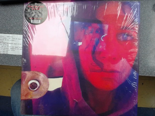 Quieter vinyl