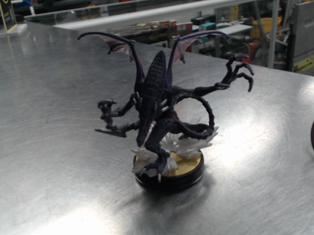 Figurine amiibo metroid ridley