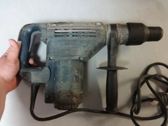 Bosh hammer very used