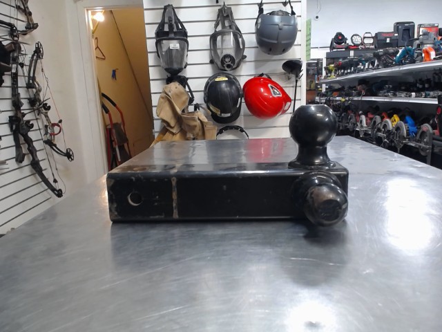 Hitch pour voiture noir