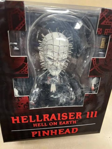 Pinhead figurine hellraiser 3