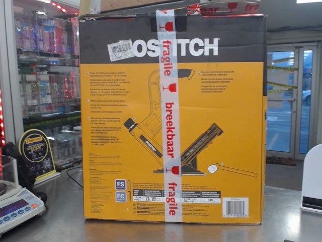 Bostitch marteau pour plancher en boite