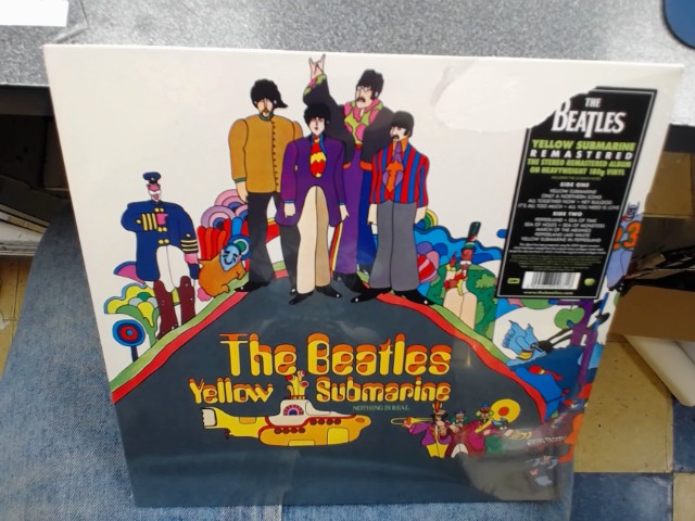 Yellow submarine vinyl