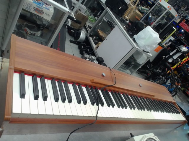 Piano 52 touche styke boit