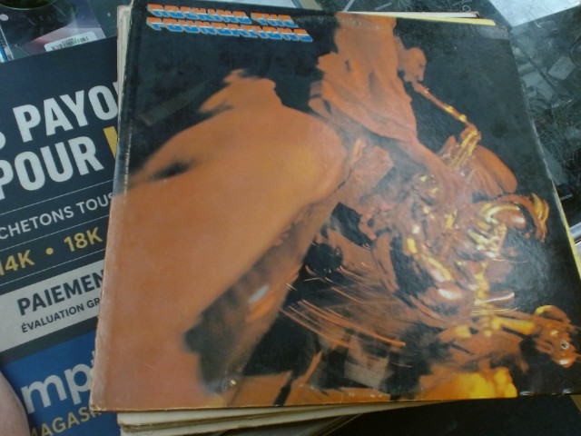 Rocking the fondation vinyl