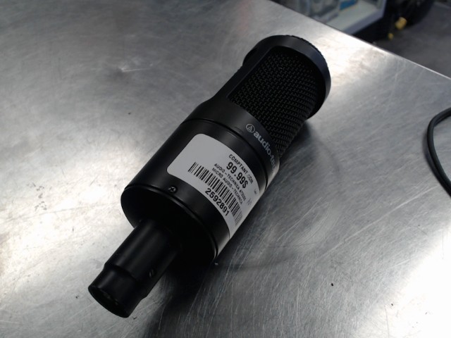 Micro audio-technica prise xlr pas d'acc