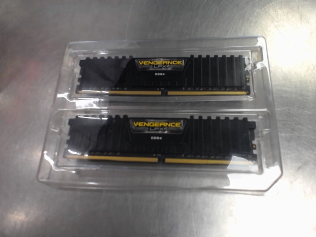 Kit 2x8 gb ram 2400mhz cl 16-16-16-39